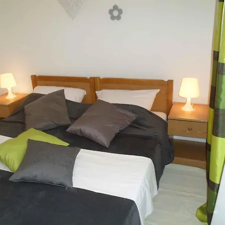 In 33137 Apartment *