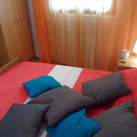 In 33137 Apartment Crikvenica
